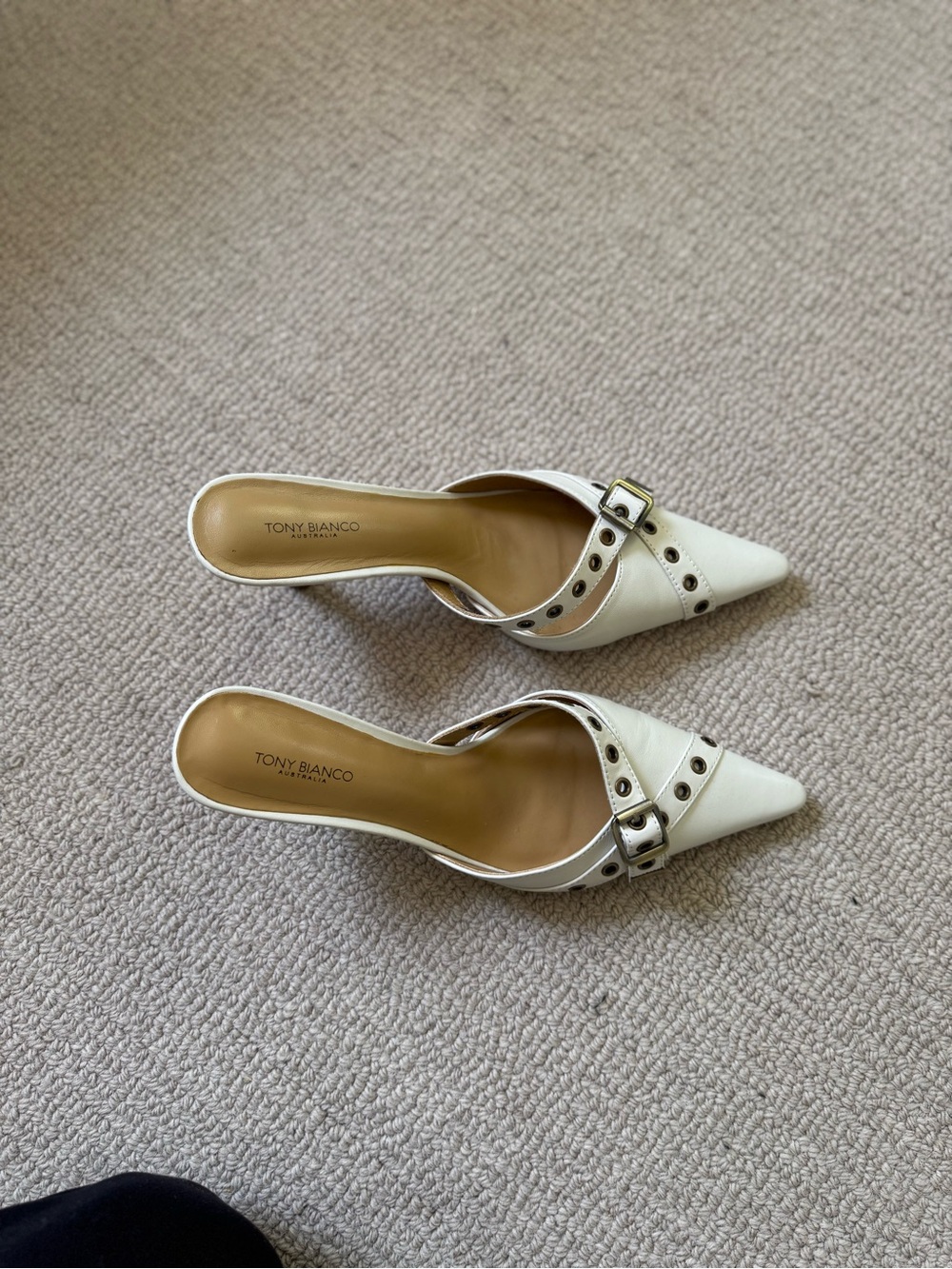 Tony BiIANCO White Pointed Buckle Mule with Grommet Trim